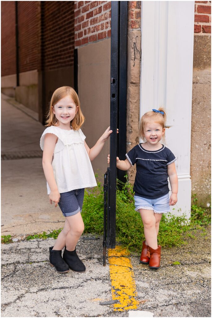 Downers Grove Family Photographer, two girls