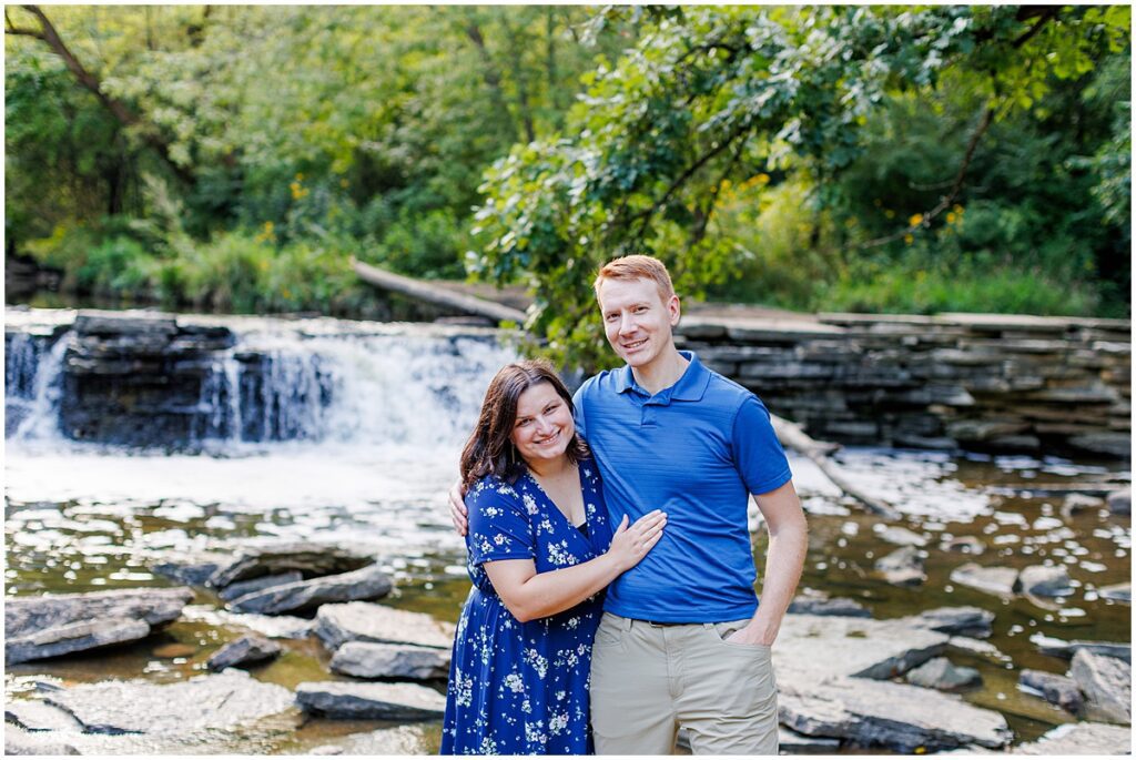 Couple poses at Waterfall Glen in Illinois for photos